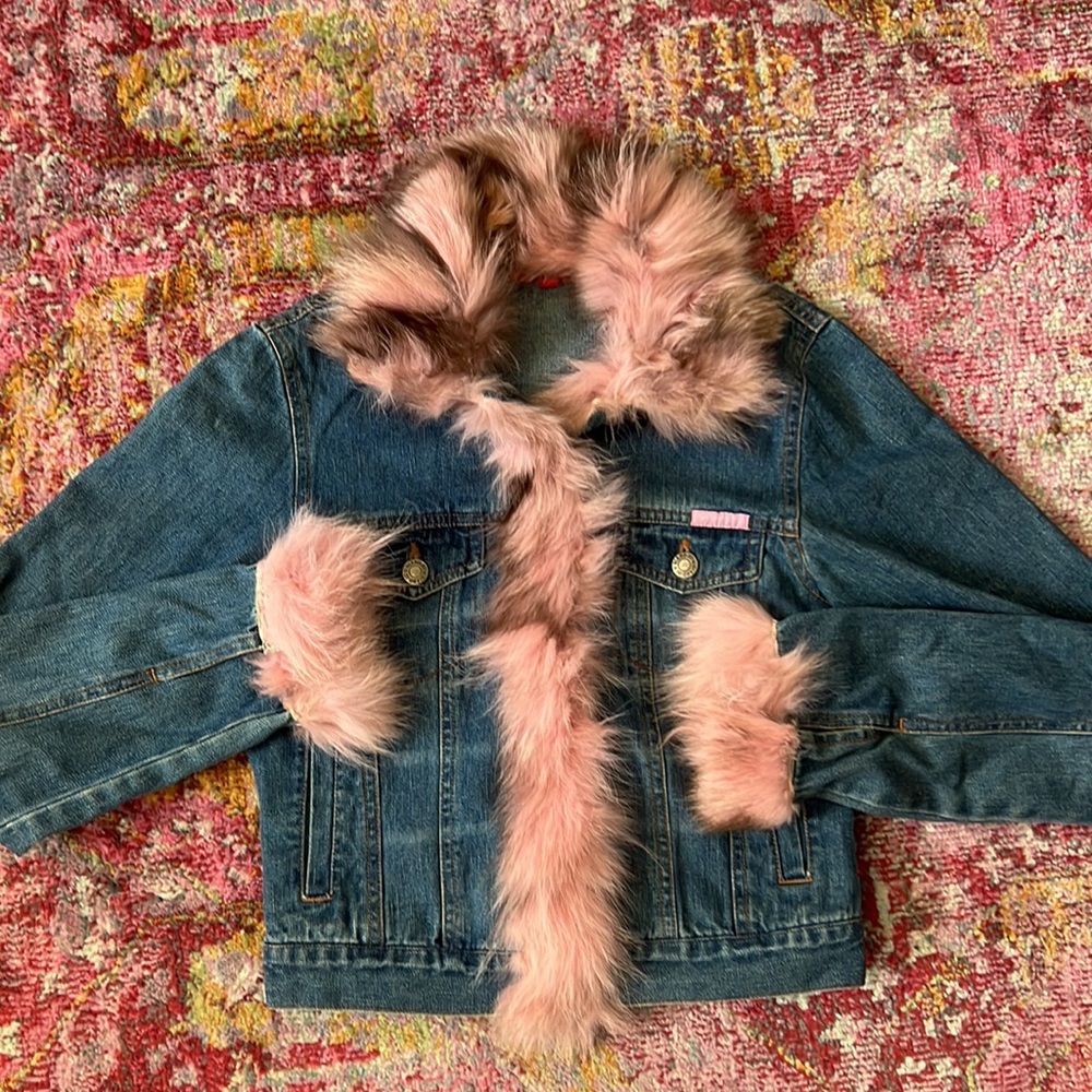 PINK FUR TRIM DENIM JACKET